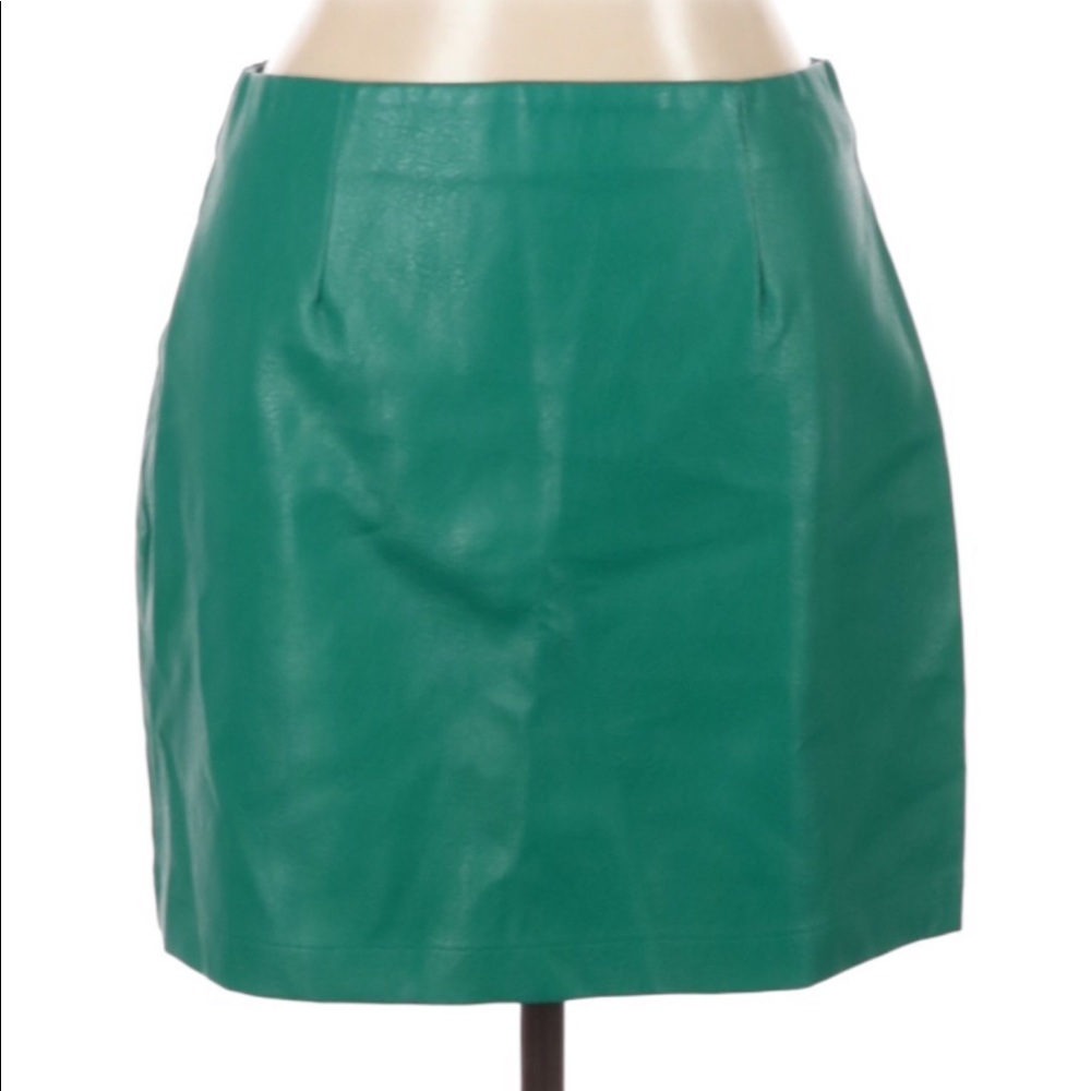 Lulus’s green faux vegan leather mini skirt